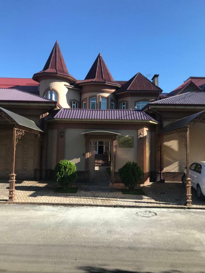 Happy House Hotel Salor Ngoại thất bức ảnh