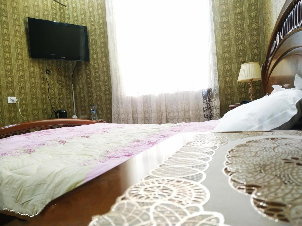 Happy House Hotel Salor Ngoại thất bức ảnh